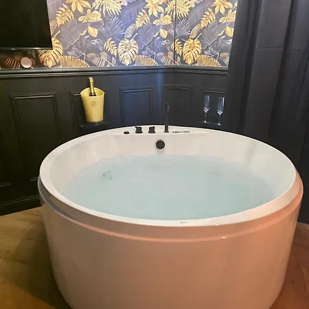 Apartment La Tete Dans Le Cerisier - Cv - Wi-fi